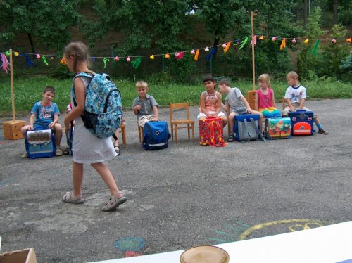 Loučení prváčků s mateřskou školkou - 27.6.2006